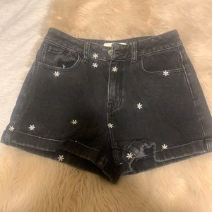 Packsun flower jean shorts